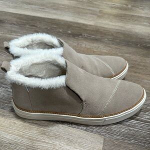 TOMS women’s Paxton Sneaker size 10